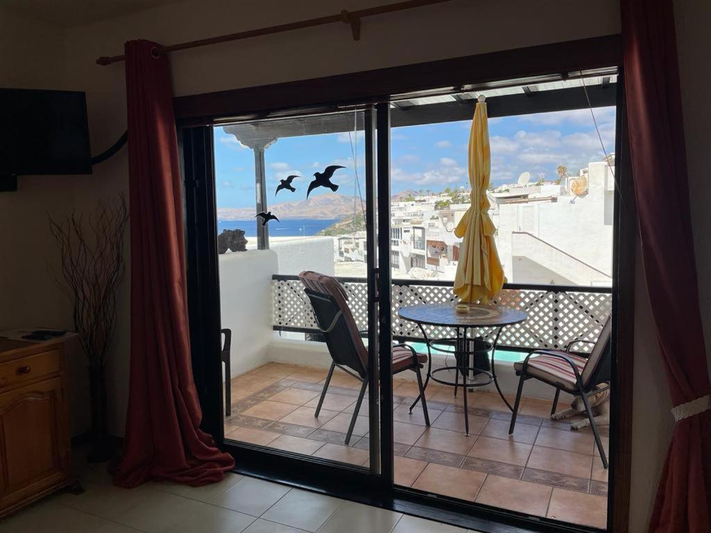 شقة The White Dragos With Ocean View - Ac - Private Pool تياس المظهر الخارجي الصورة